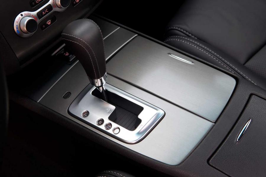  Nissan Maxima 2012 года  (фото 22 из 26)